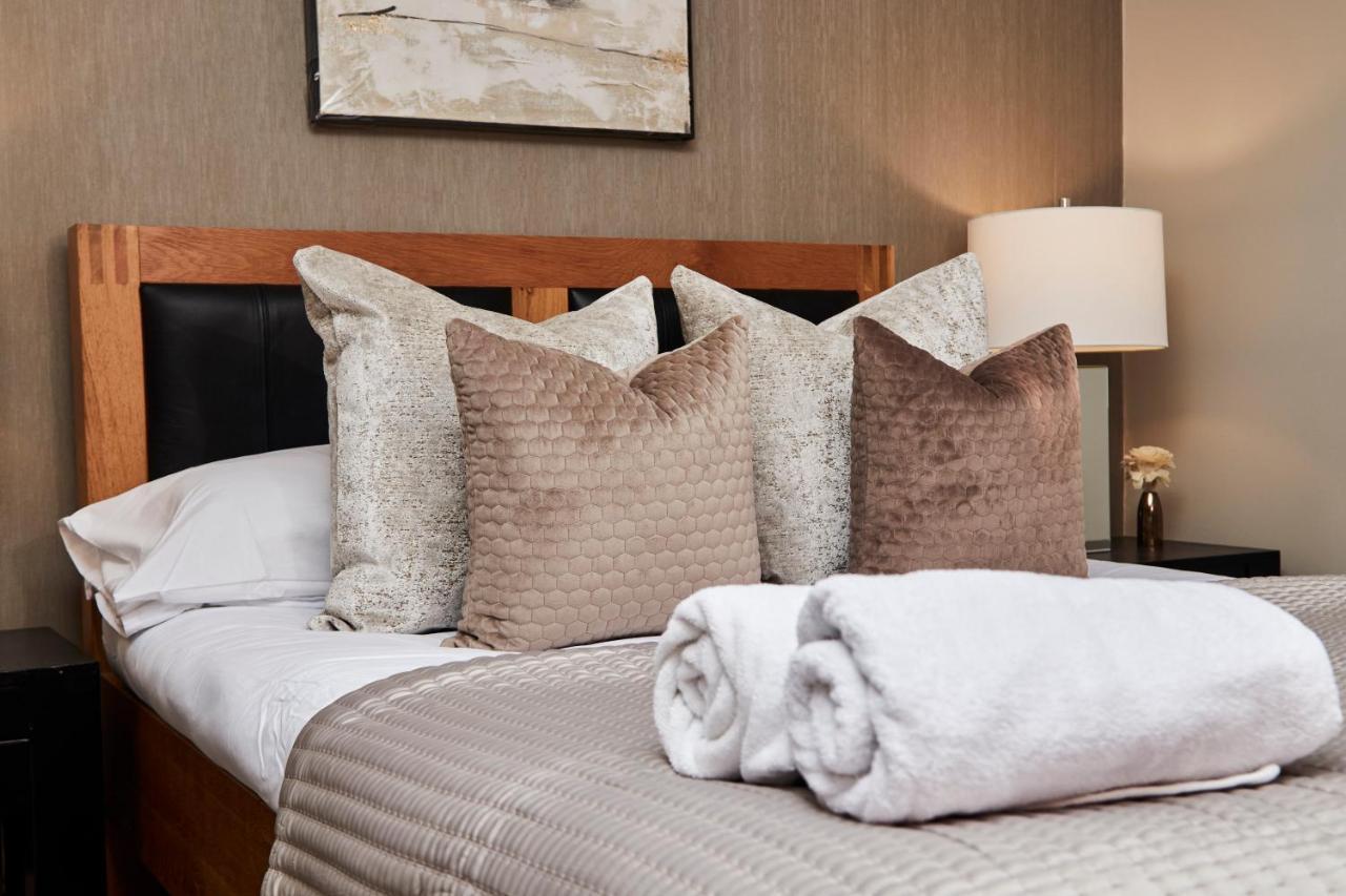 Vikings Apartment With Private Parking & Terrace York Extérieur photo