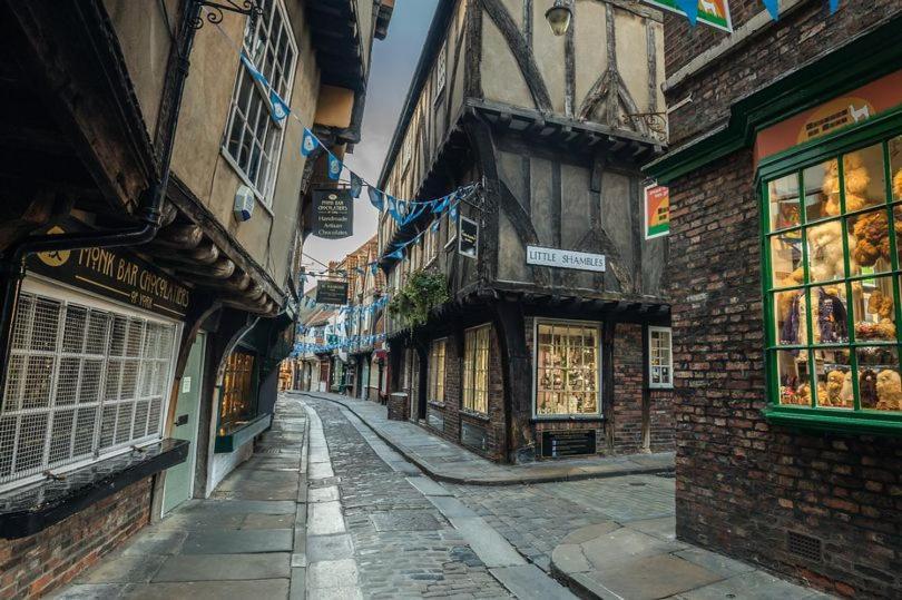 Vikings Apartment With Private Parking & Terrace York Extérieur photo
